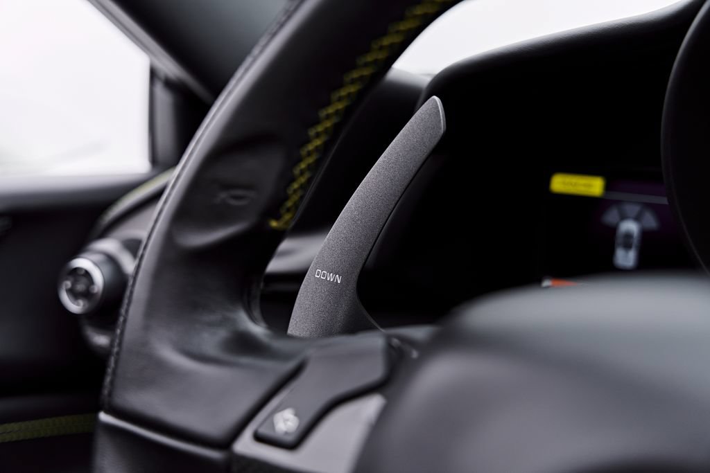Used 2019 Ferrari 488 Spider RWD image 64