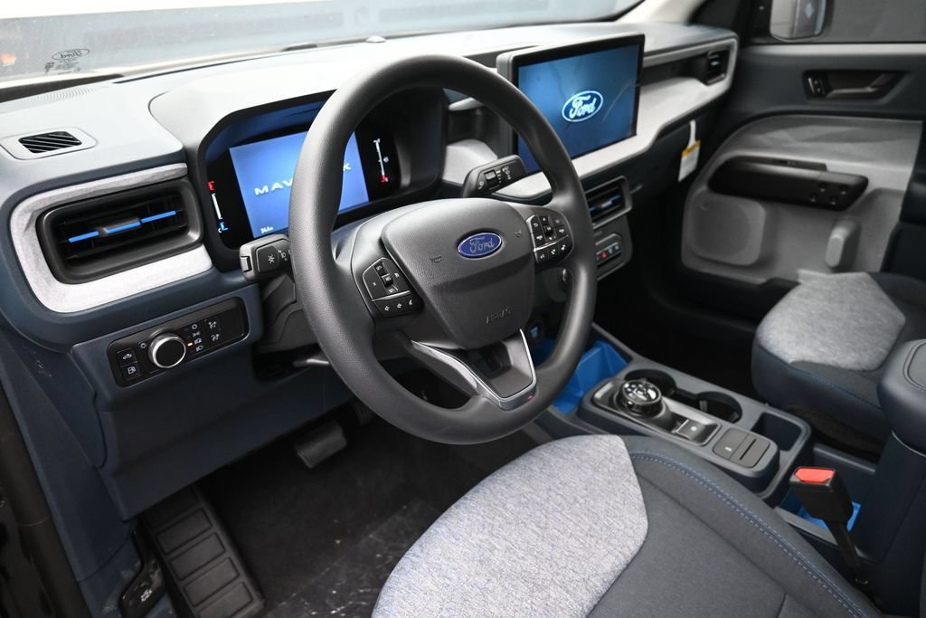 New 2026 Ford Maverick XLT FWD image 17