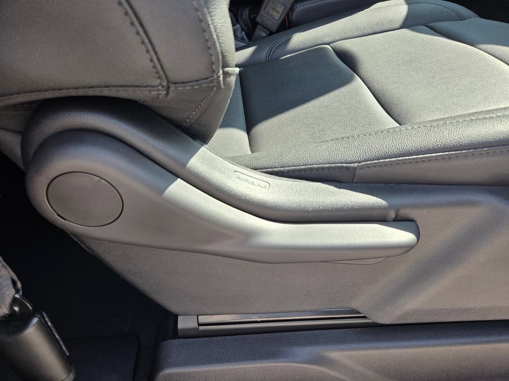 Used 2025 Chevrolet Silverado 2500 W/T RWD image 14