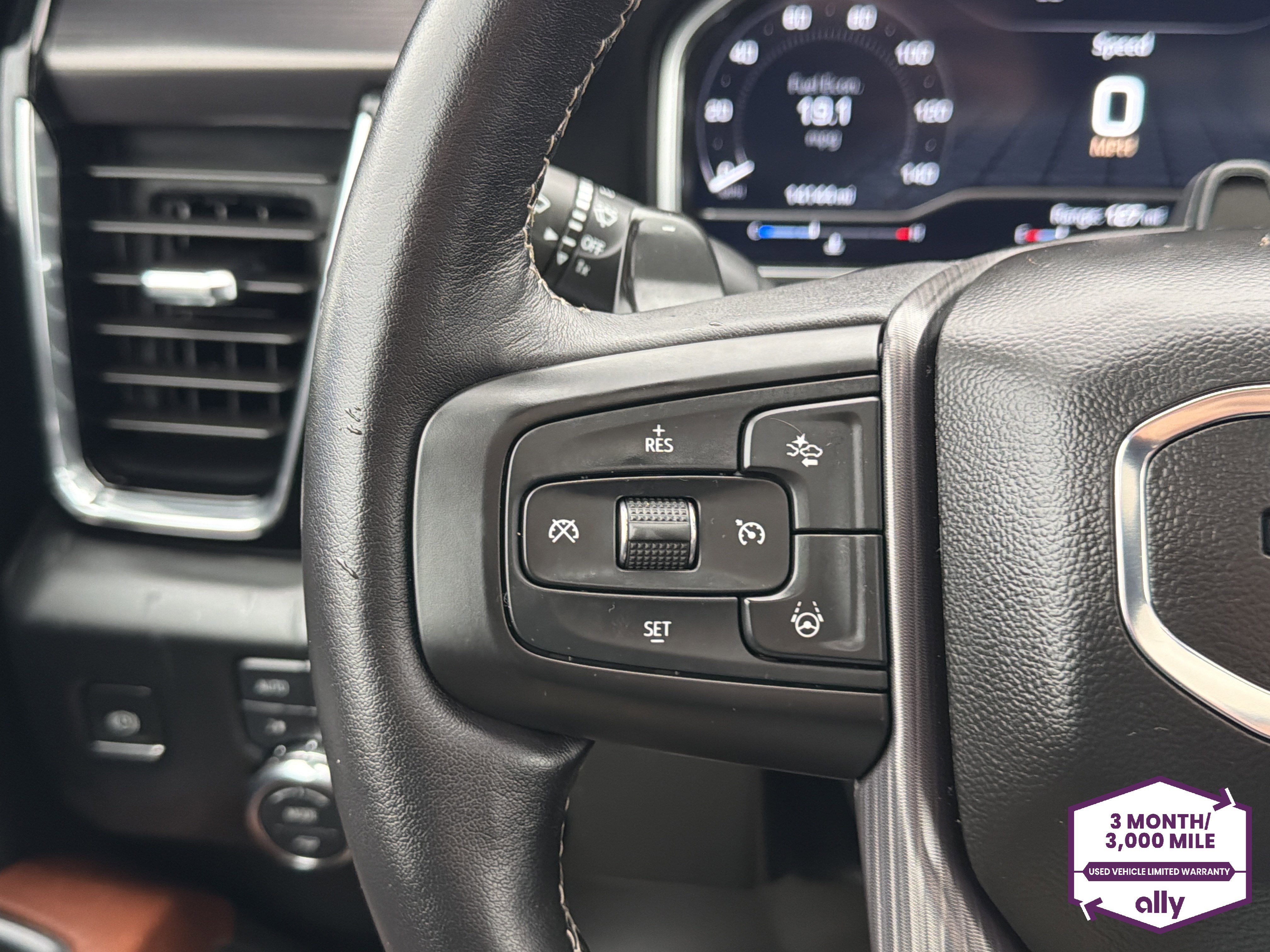 Used 2024 GMC Sierra 1500 Denali Ultimate image 18