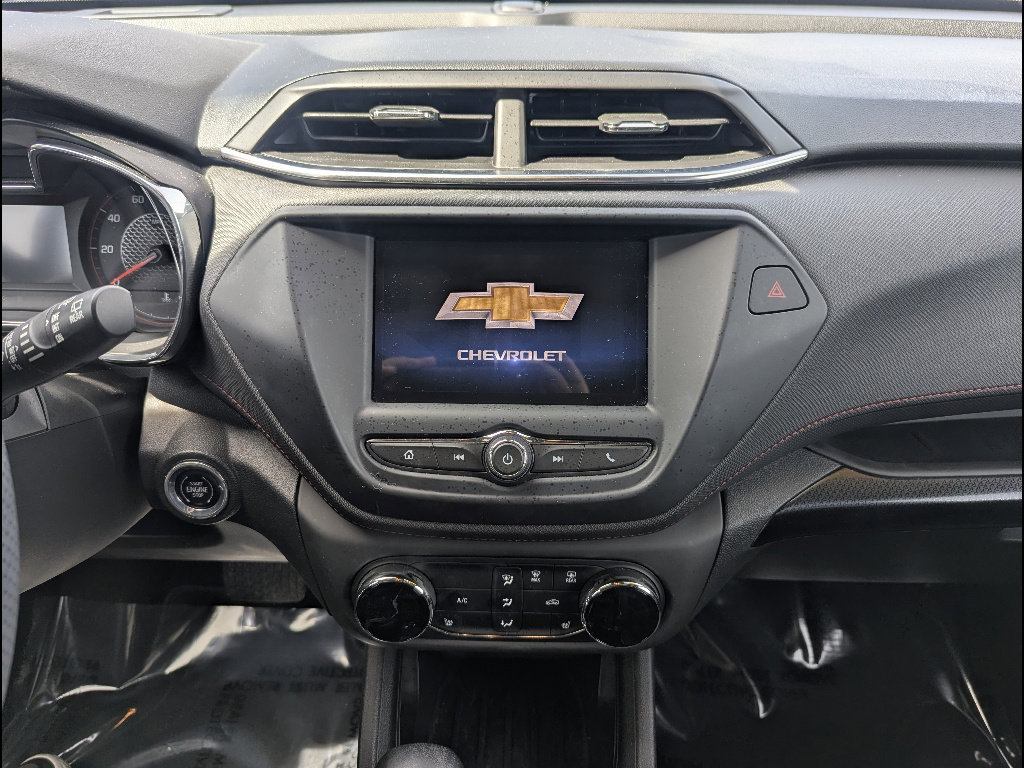Used 2022 Chevrolet TrailBlazer RS AWD/4WD image 29
