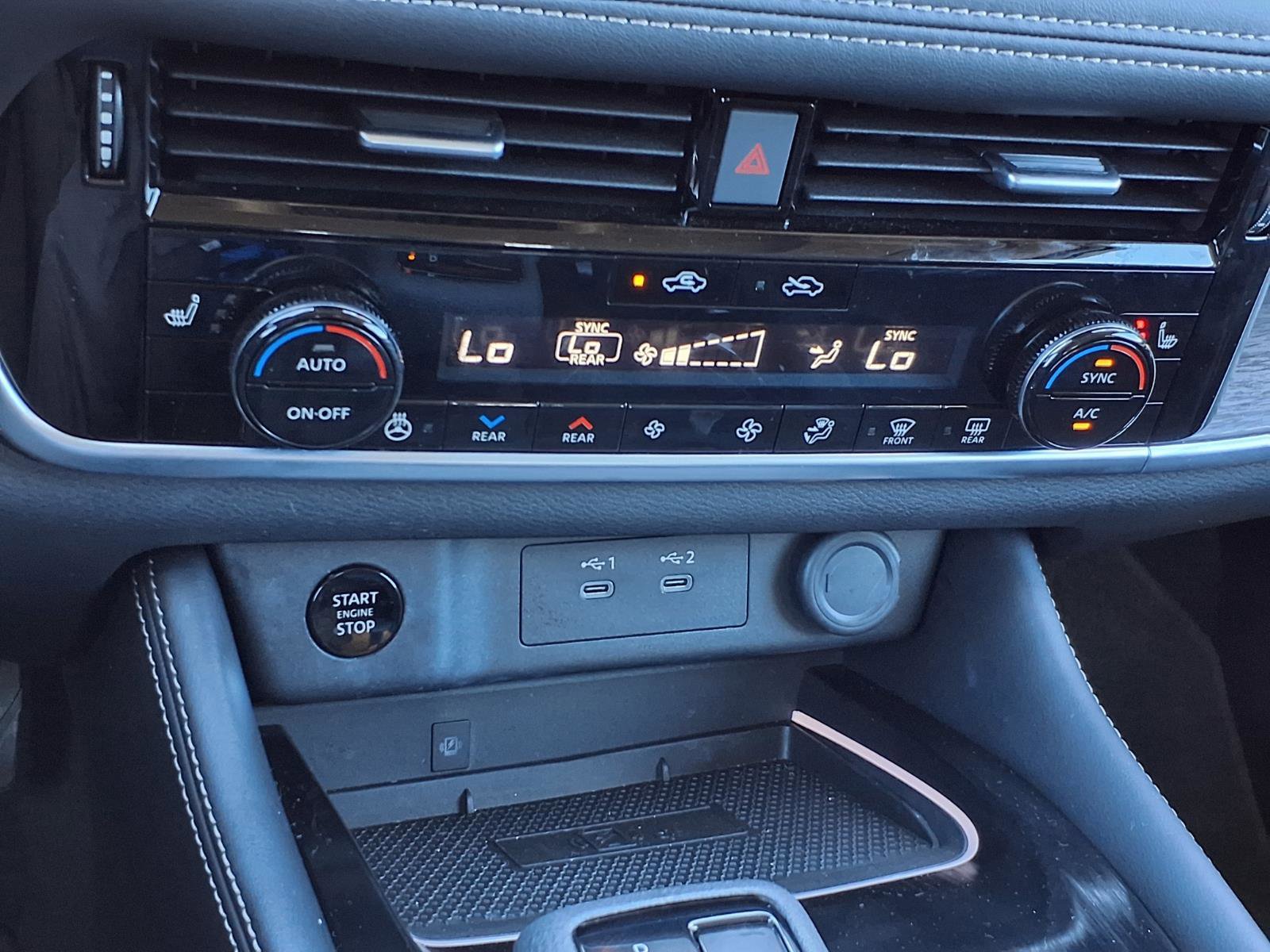 Certified 2024 Nissan Rogue Platinum w/ Platinum Premium Package image 20