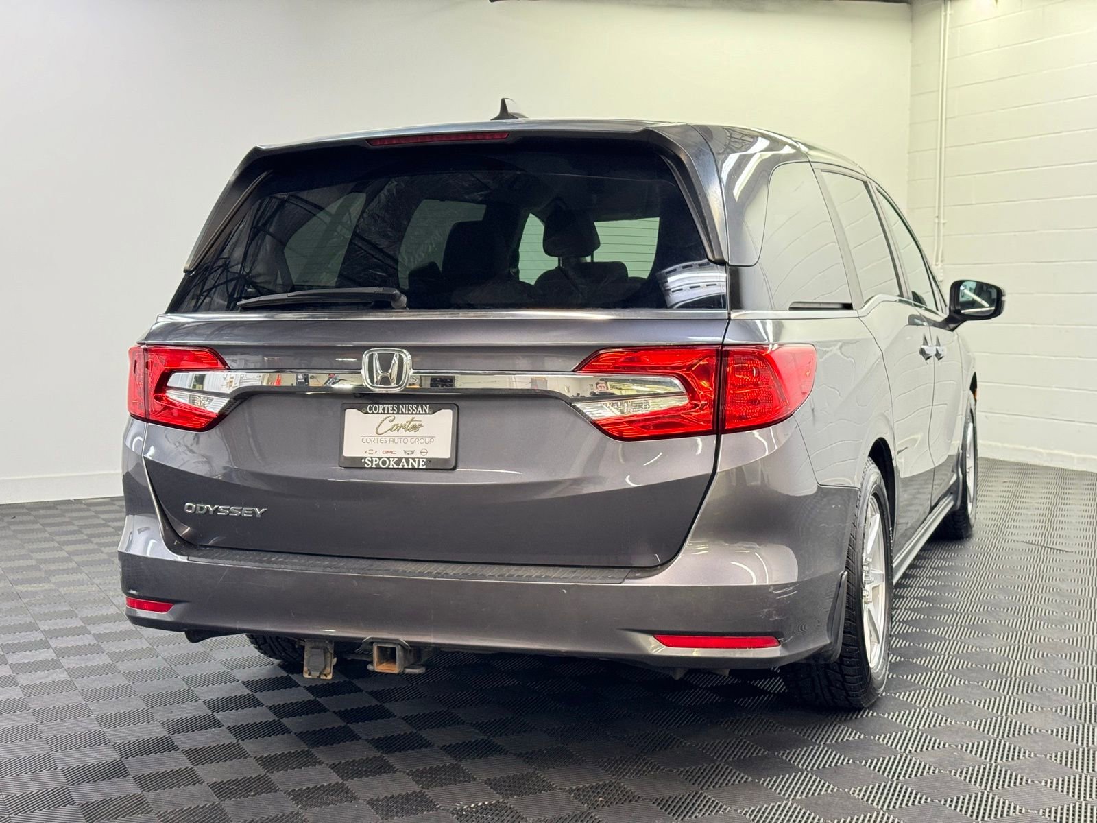 Used 2019 Honda Odyssey EX image 2