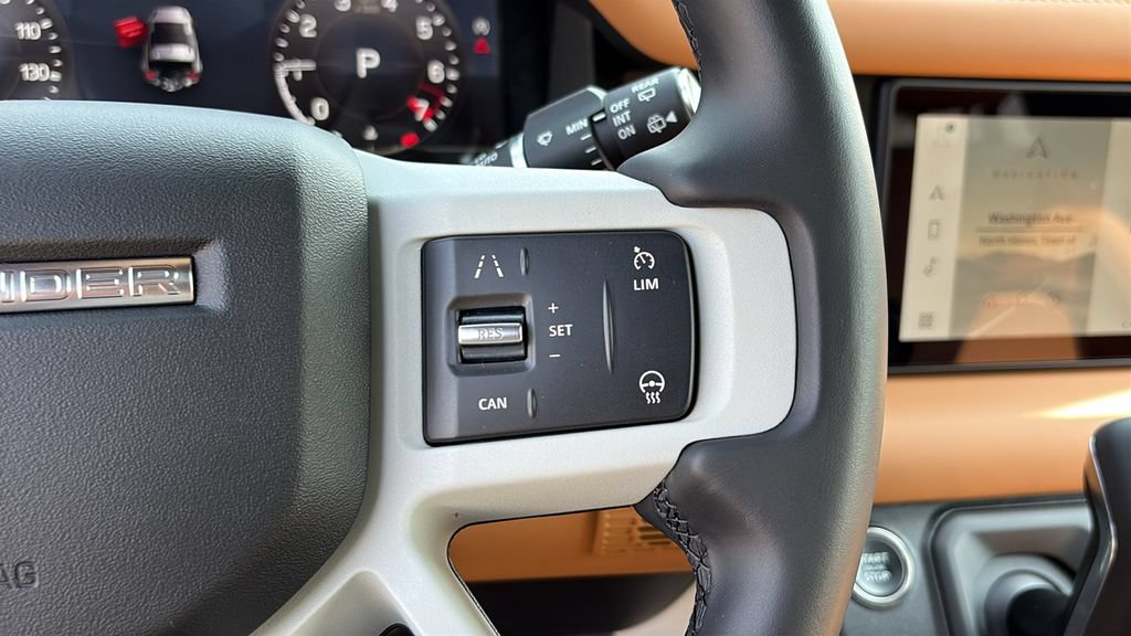 Used 2023 Land Rover Defender 90 S AWD/4WD image 14
