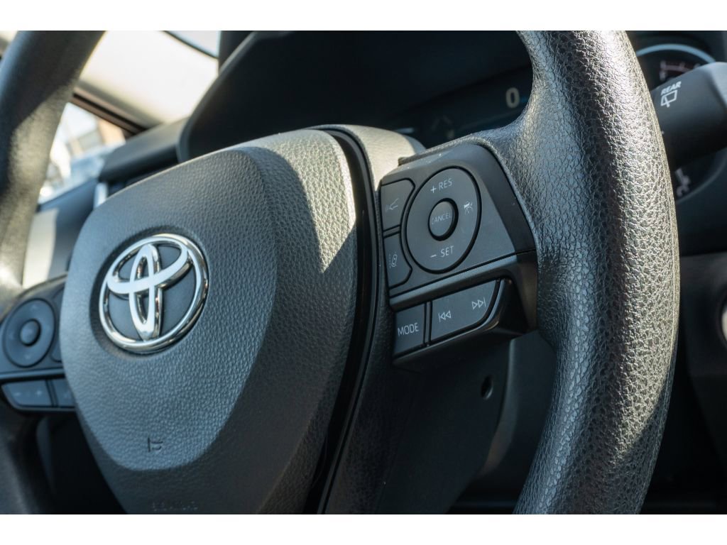 Certified 2025 Toyota RAV4 XLE image 25