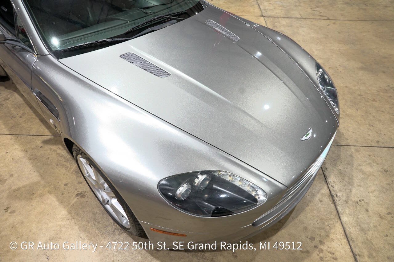 Used 2007 Aston Martin V8 Vantage Roadster RWD image 32