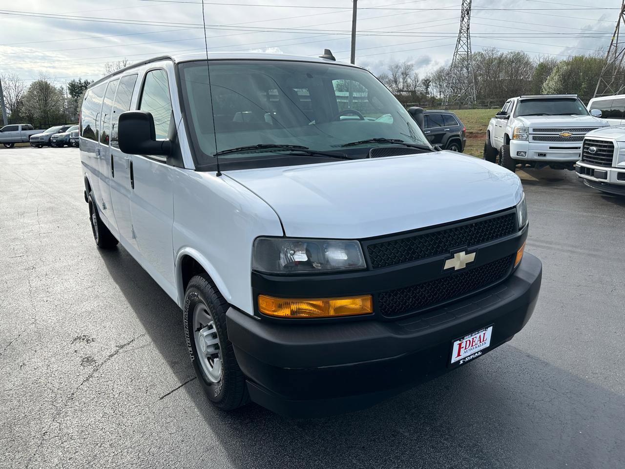 Used 2019 Chevrolet Express 3500 LS image 6