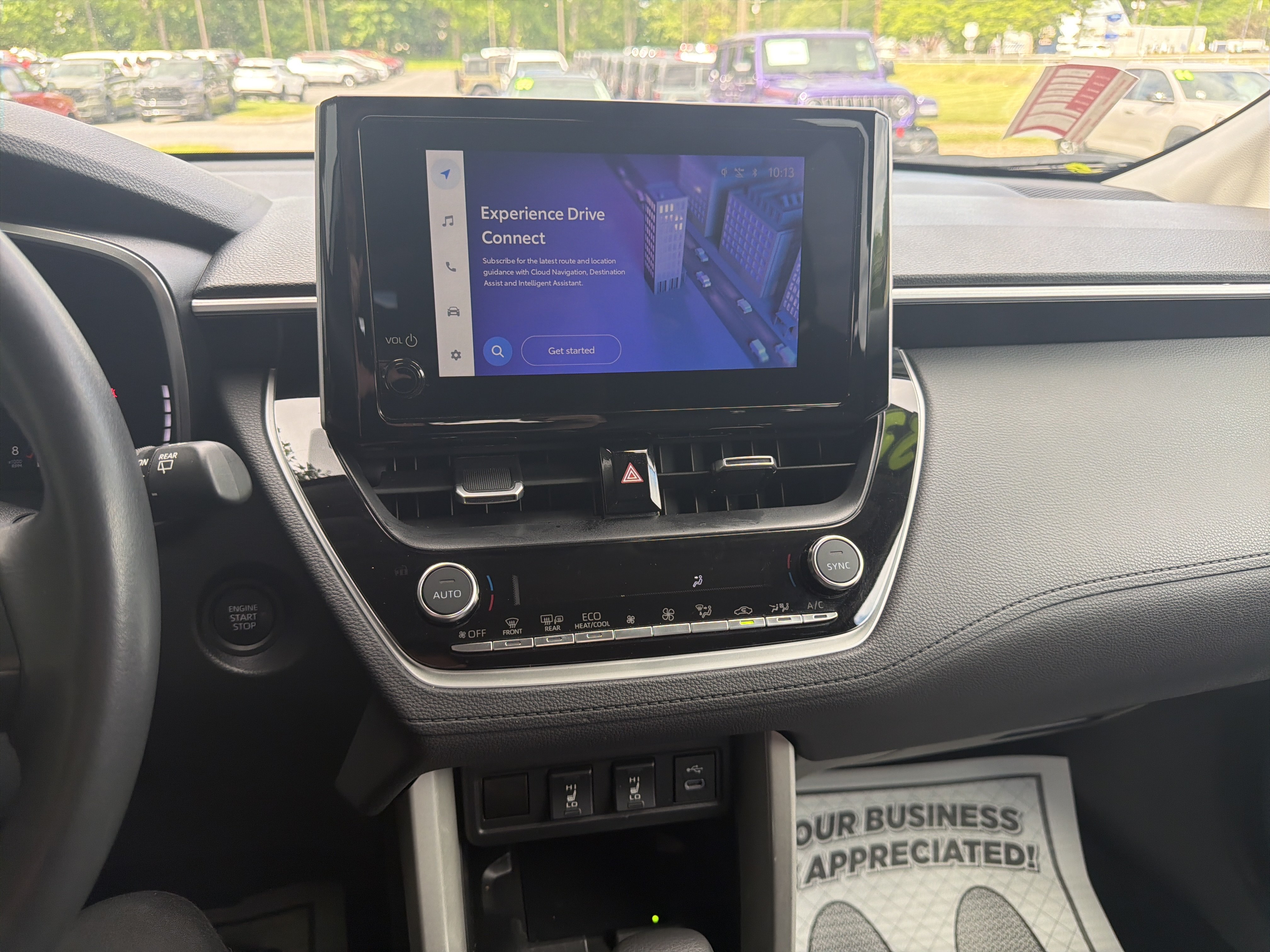 Used 2025 Toyota Corolla Cross XLE AWD/4WD image 24