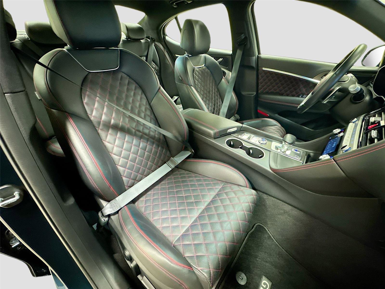 Used 2024 Genesis G70 3.3T Advanced w/ Sport Prestige Package image 30