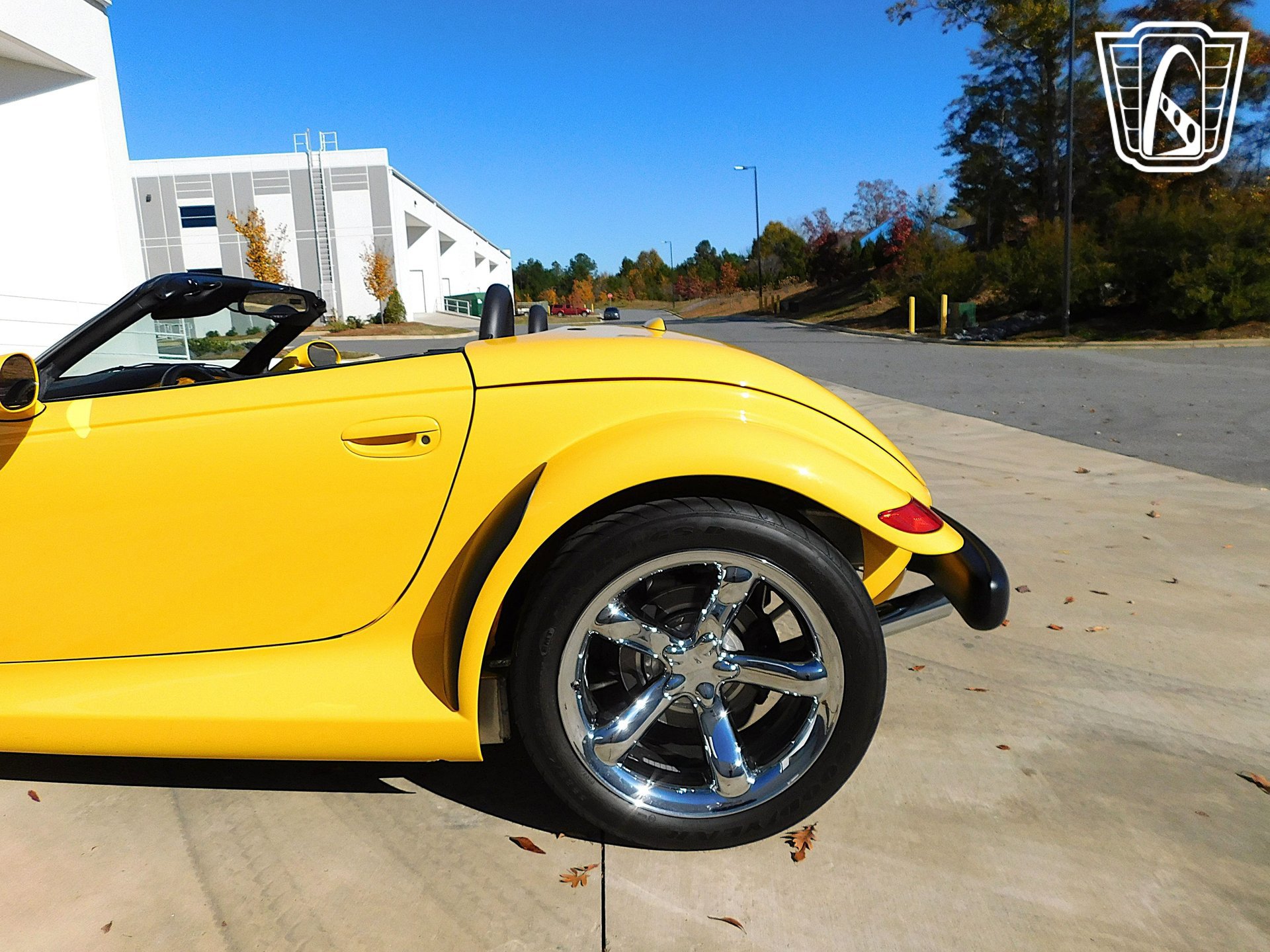 Used 2000 Plymouth Prowler RWD image 16