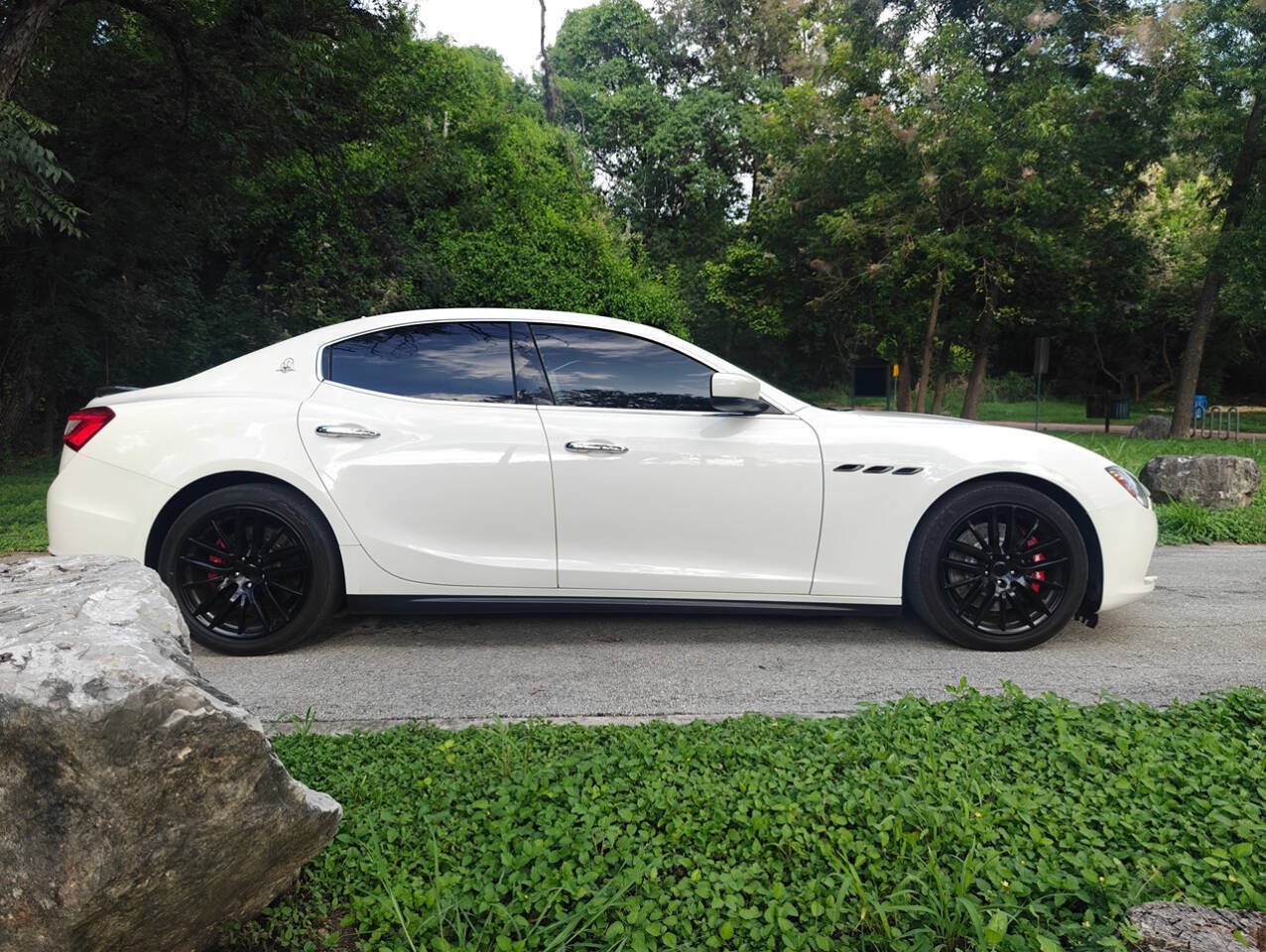 Used 2016 Maserati Ghibli S Q4 AWD/4WD image 3