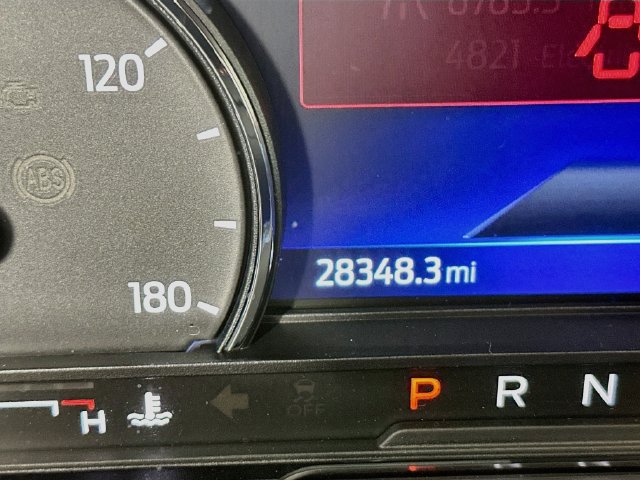 Used 2022 Ford Escape SEL FWD image 16