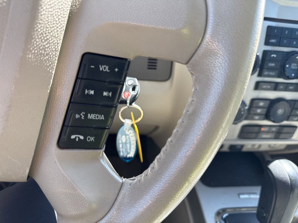 Used 2012 Ford Escape XLT w/ Class II Trailer Tow Pkg AWD/4WD image 13