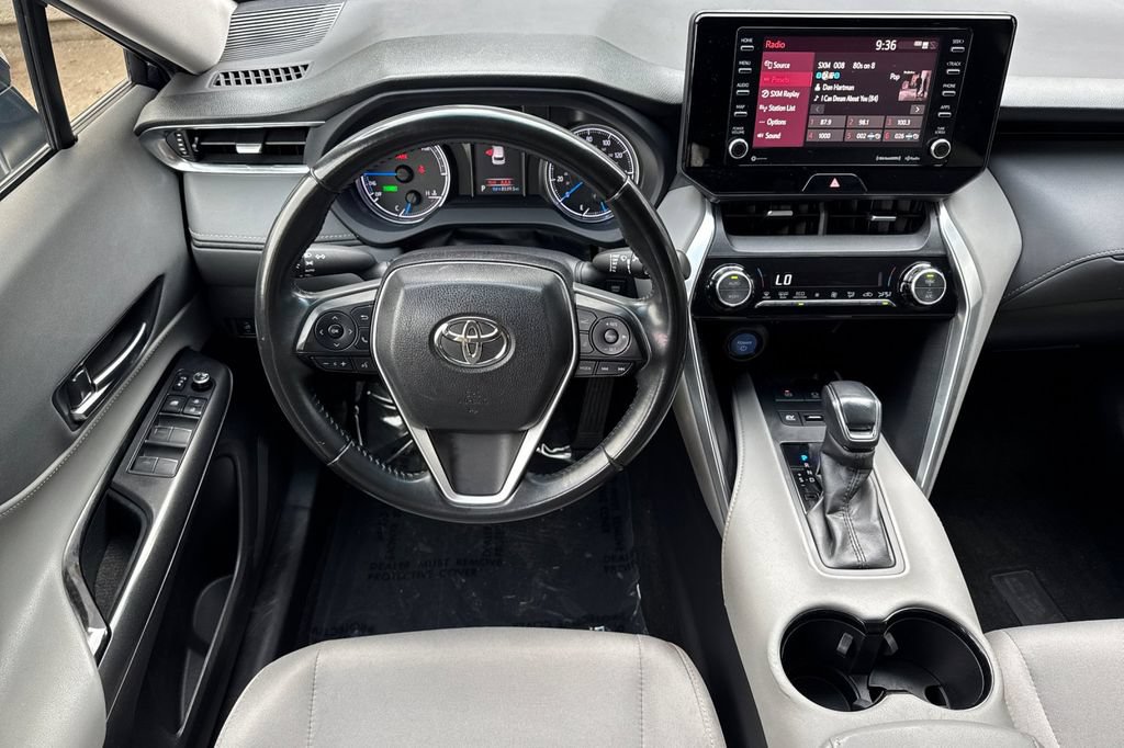 Certified 2021 Toyota Venza LE AWD/4WD image 13