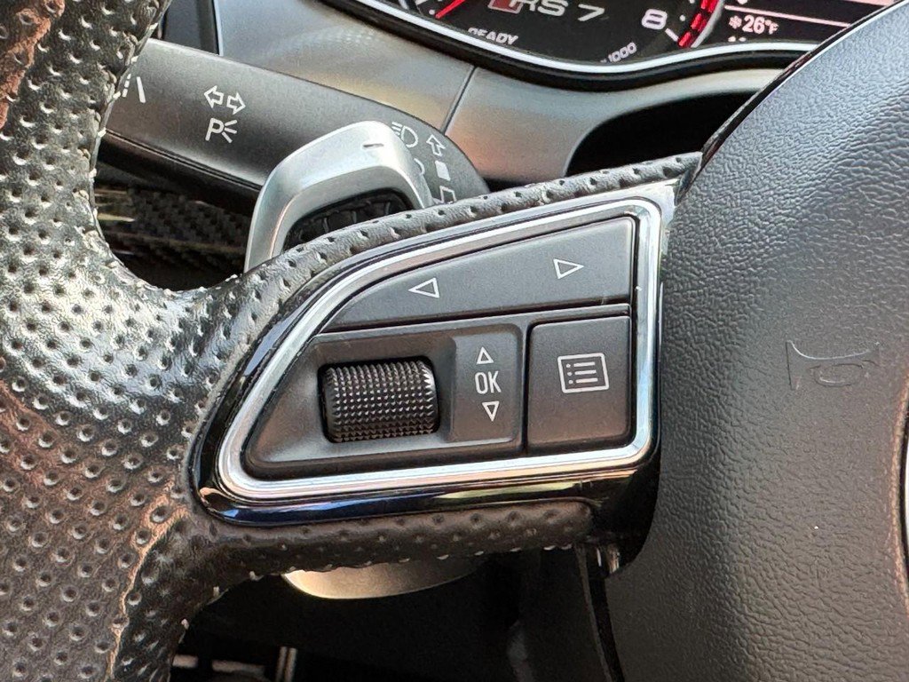 Used 2017 Audi RS 7 Prestige w/ Carbon-Optic Package image 18