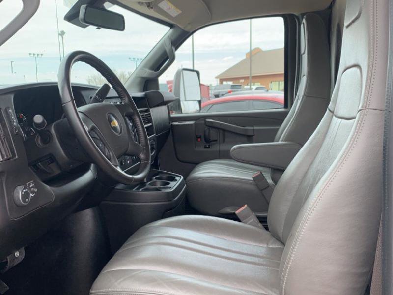 Used 2021 Chevrolet Express 4500 4500 Van w/ Power Convenience Package RWD image 12