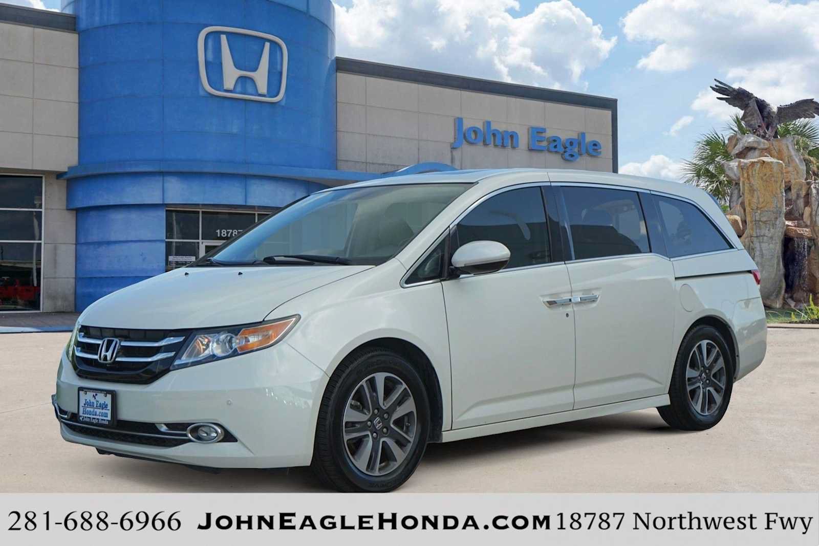 Used 2016 Honda Odyssey Touring image 1