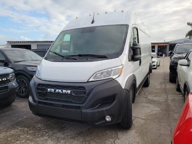 Used 2024 RAM ProMaster 2500 w/ Convenience Group FWD image 27
