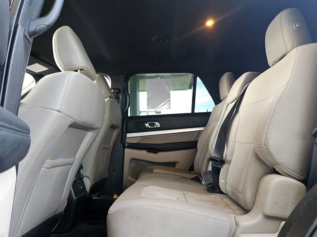 Used 2018 Ford Explorer 4WD image 13