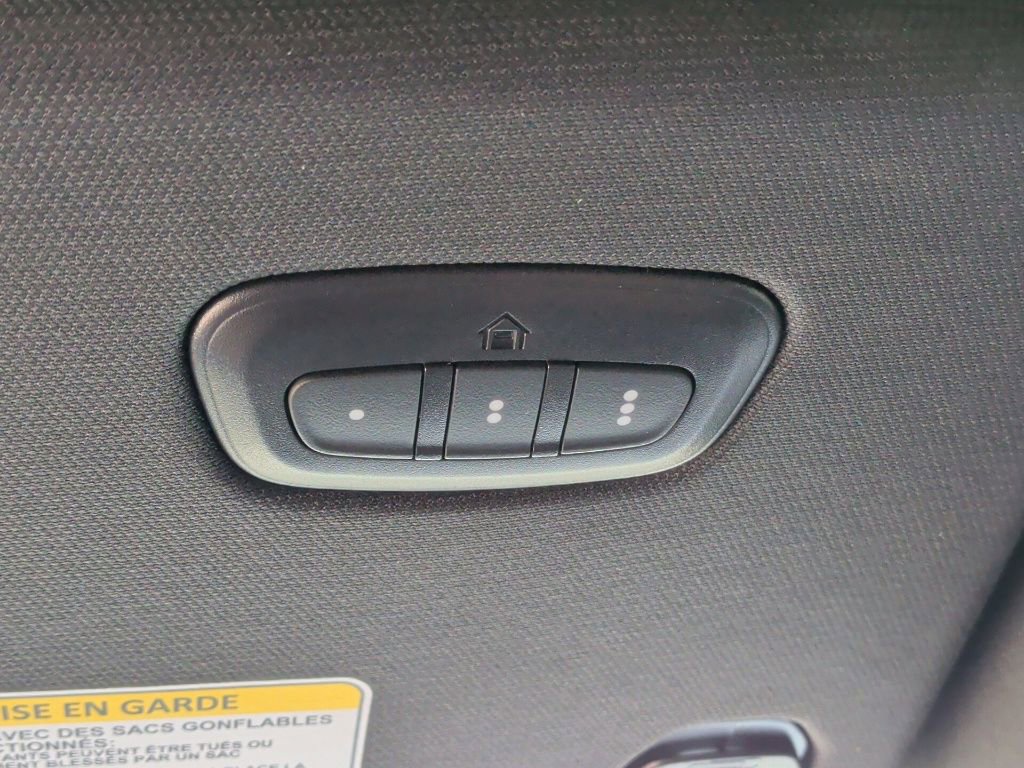 Used 2025 RAM 1500 Laramie w/ Laramie Southwest Edition image 24