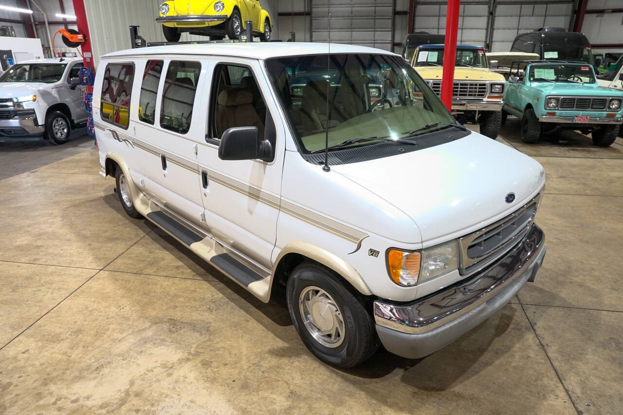 Used 2002 Ford E-150 and Econoline 150 RWD image 14