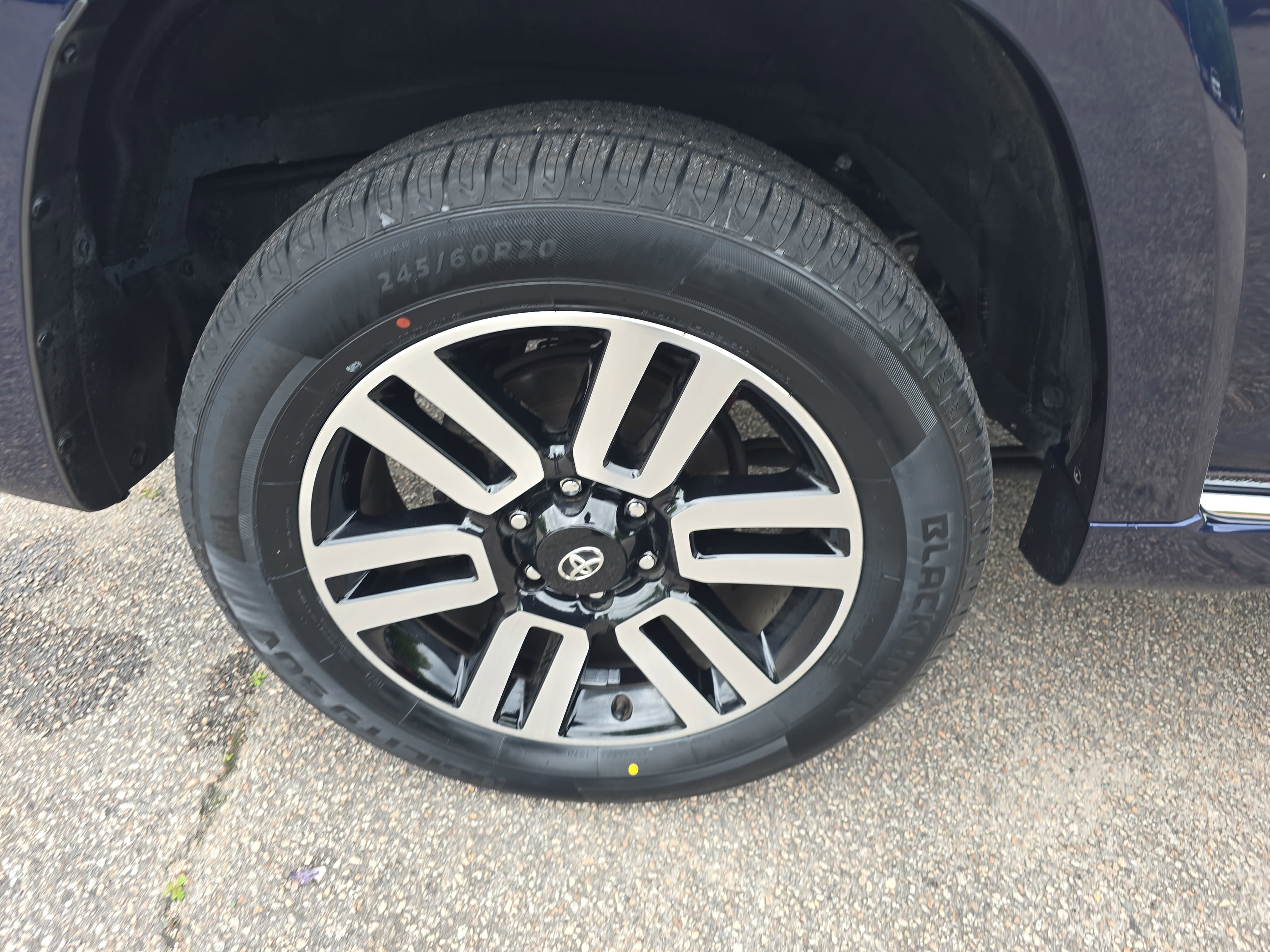 Used 2023 Toyota 4Runner Limited RWD image 36