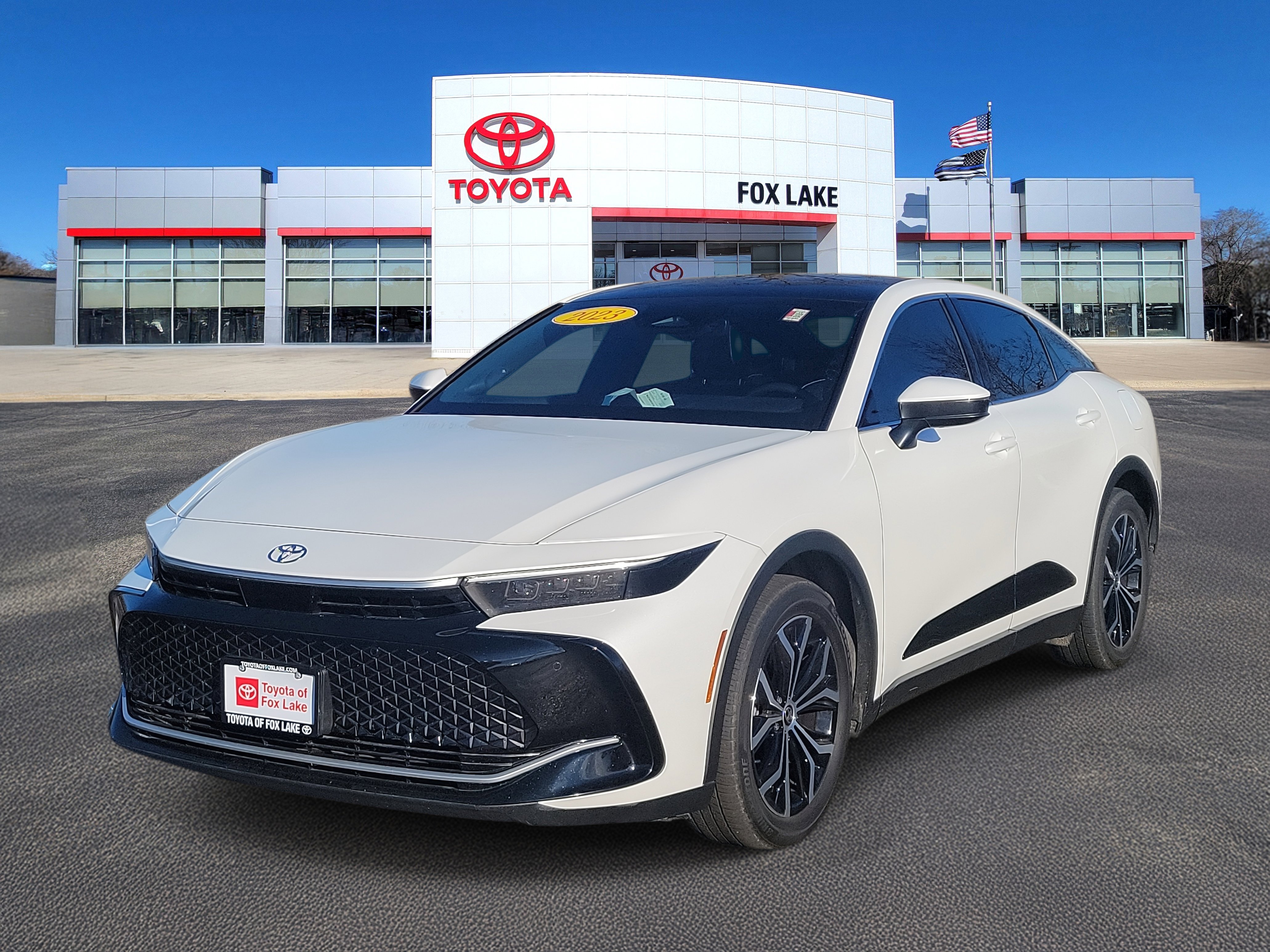 Used 2023 Toyota Crown Limited video 2