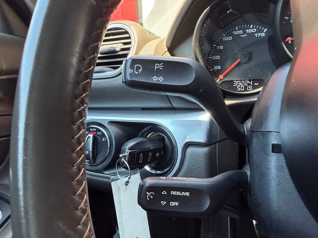 Used 2018 Porsche 718 Cayman RWD image 19