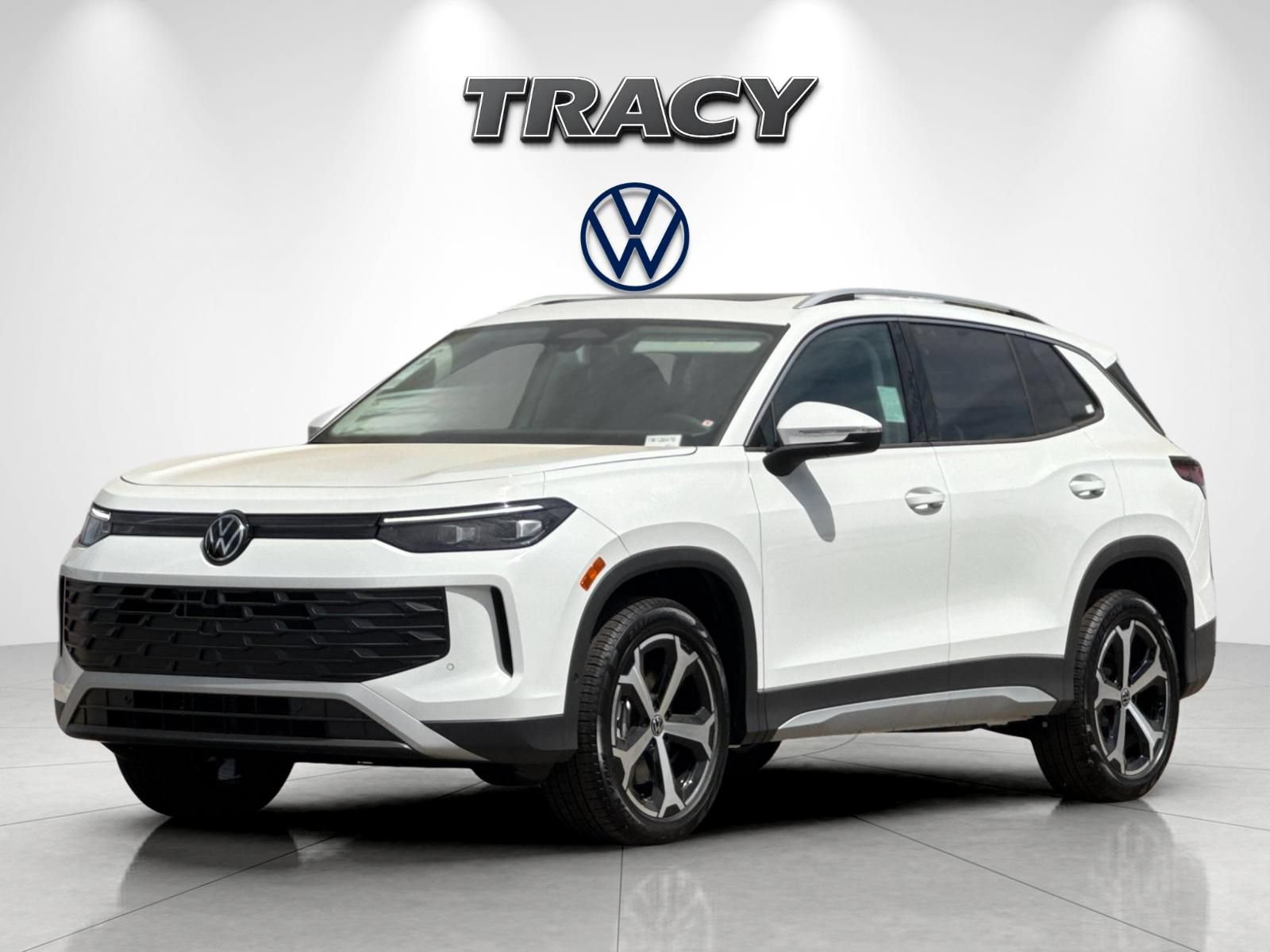 New 2026 Volkswagen Tiguan SE AWD/4WD image 8