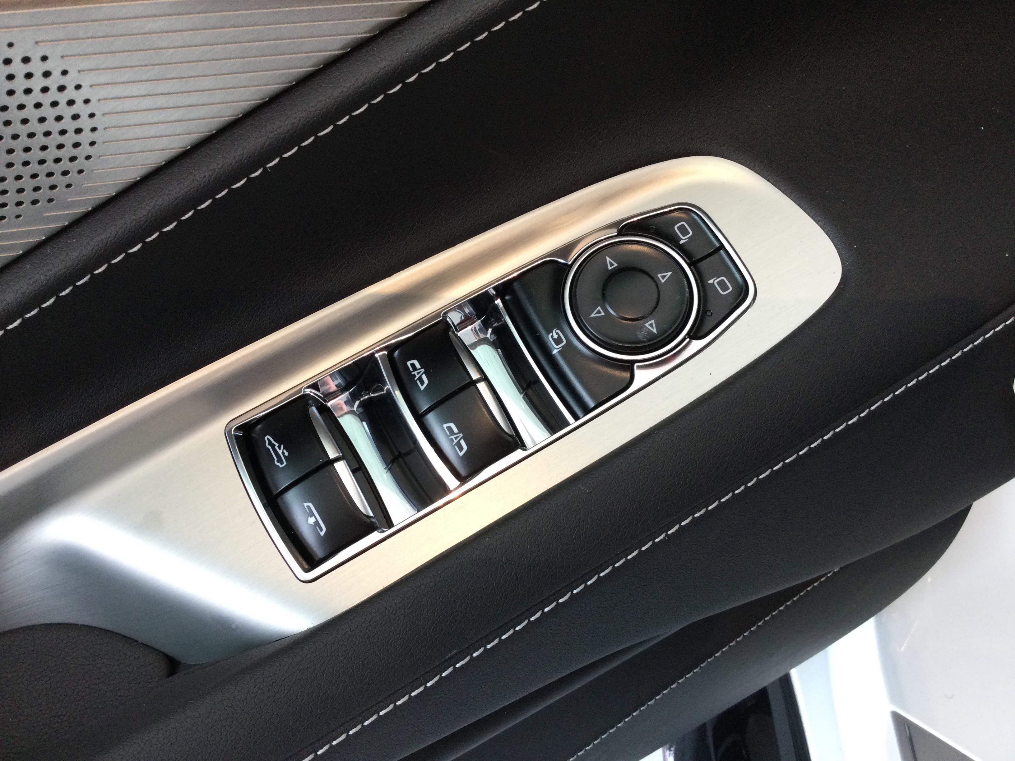 New 2025 Chevrolet Corvette Z06 w/ Battery Protection Package image 9