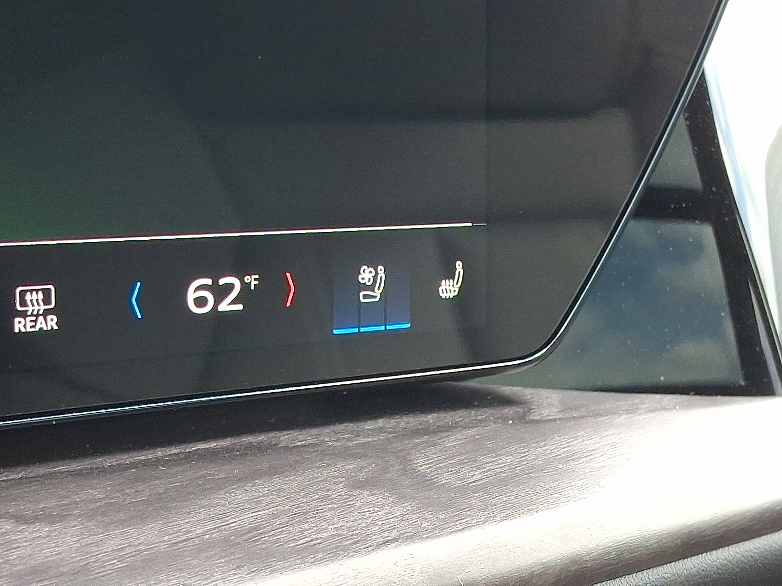 New 2025 Audi Q5 Premium Plus image 17