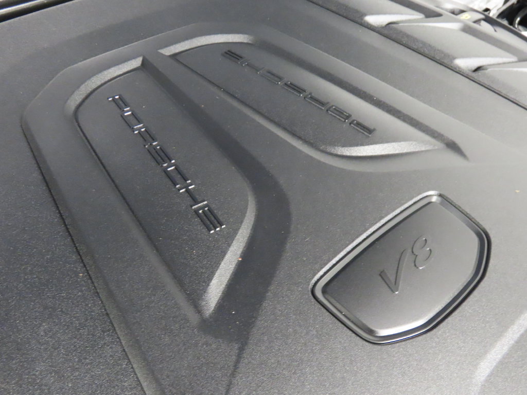 Certified 2026 Porsche Cayenne GTS AWD/4WD image 52