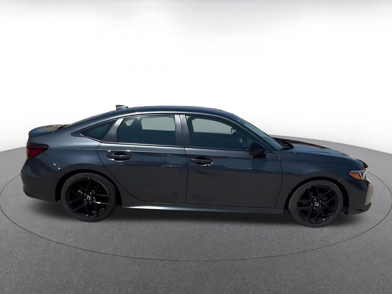 Used 2025 Honda Civic Sport image 16
