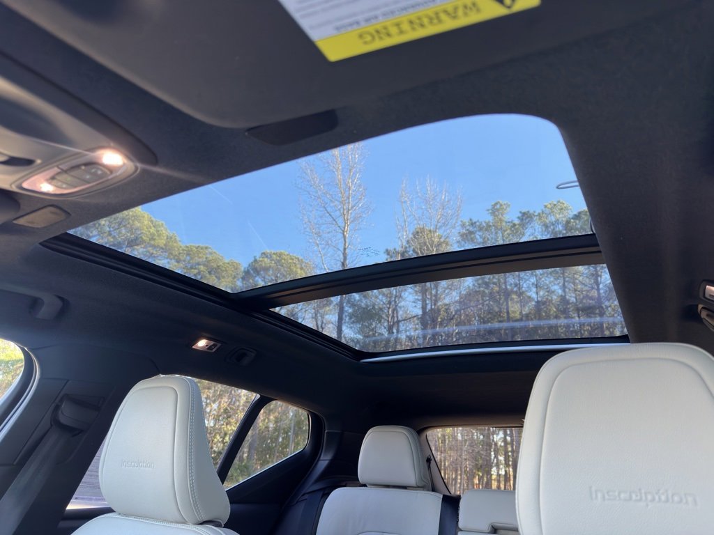 Used 2020 Volvo XC40 T4 Inscription image 64