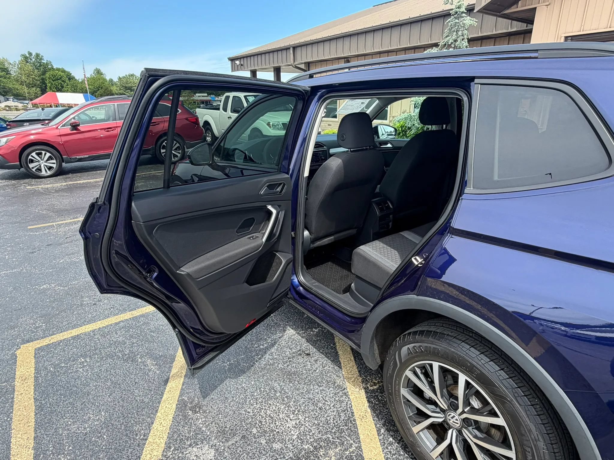 Used 2021 Volkswagen Tiguan S AWD/4WD image 15