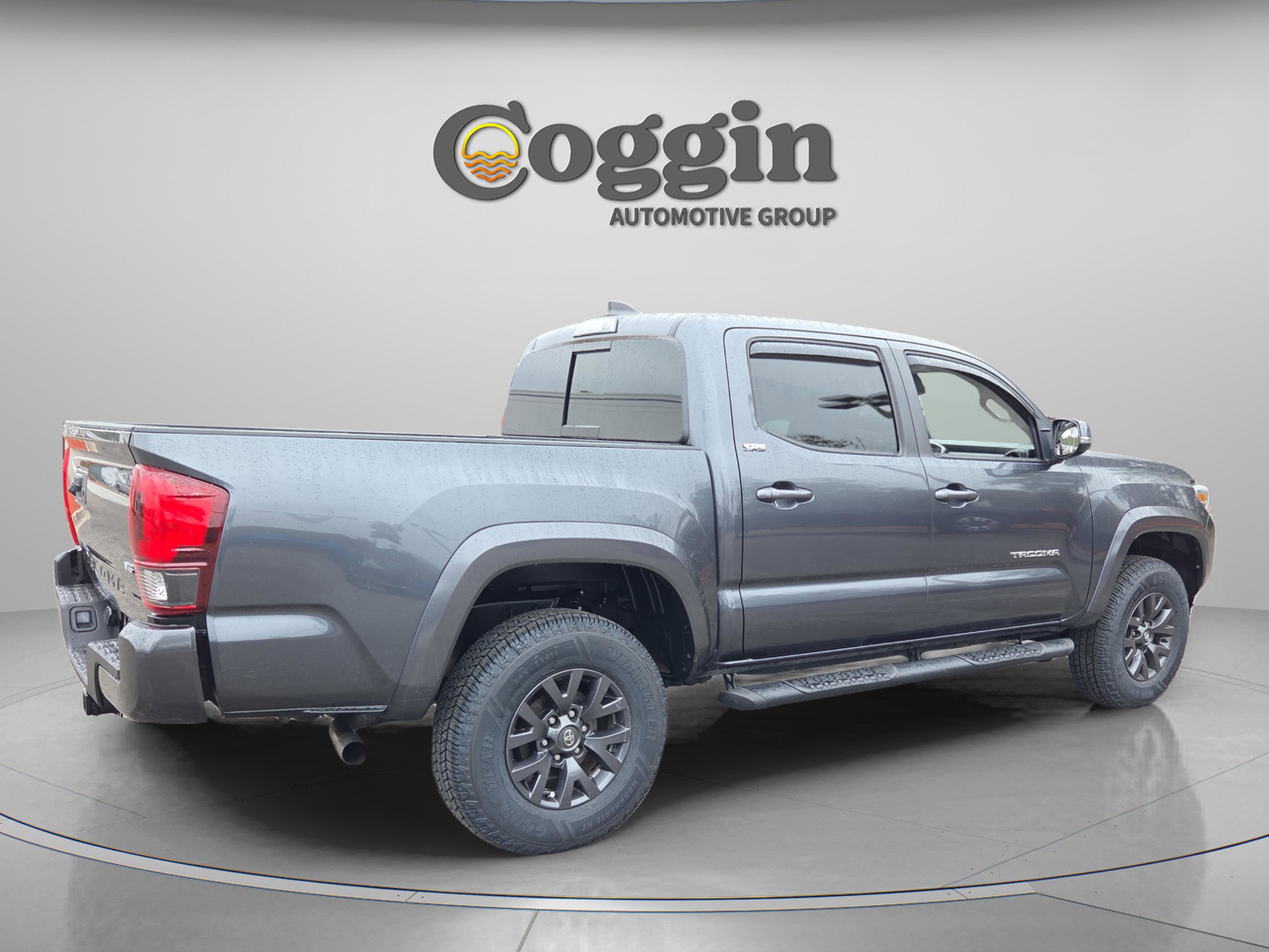 Used 2022 Toyota Tacoma SR5 image 7