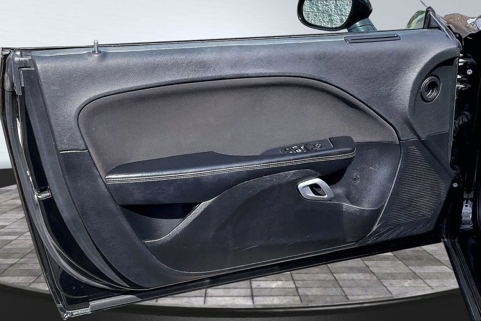 Used 2021 Dodge Challenger SXT RWD image 23