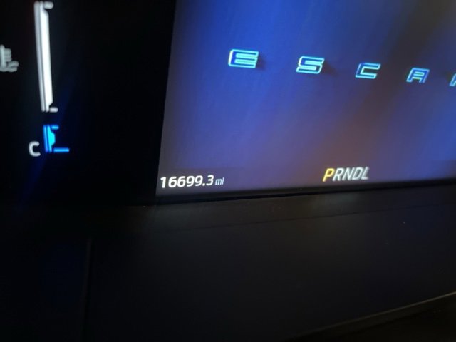 Used 2025 Ford Escape ST-Line image 11