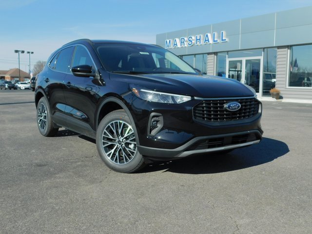 New 2026 Ford Escape SE image 2