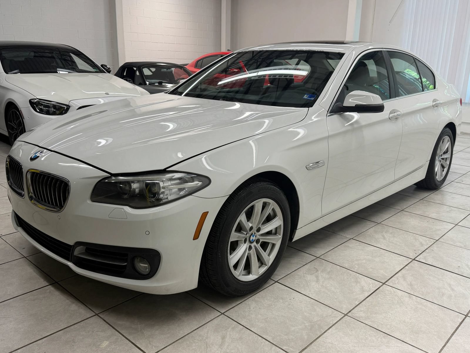 Used 2015 BMW 528i Sedan RWD image 3