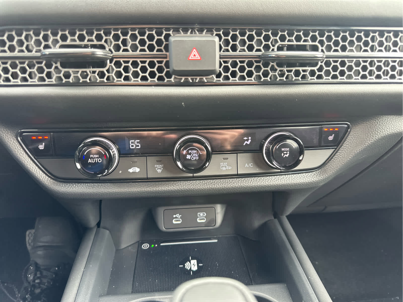 New 2026 Honda HR-V Sport image 33