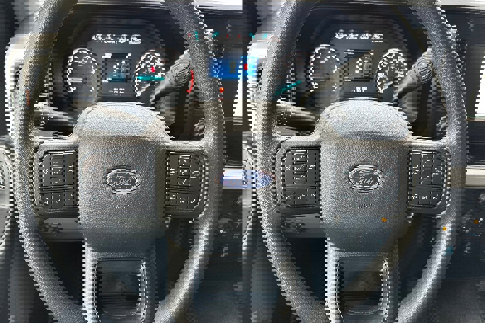 Used 2023 Ford F350 XLT w/ 360-Degree Camera Package image 23