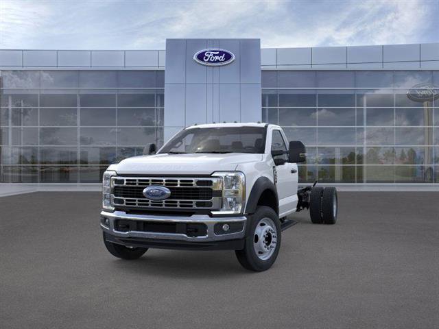 New 2026 Ford F550 2WD Regular Cab Super Duty image 3