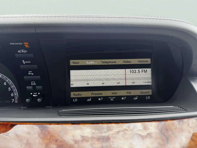 Used 2012 Mercedes-Benz S 550 4MATIC image 30