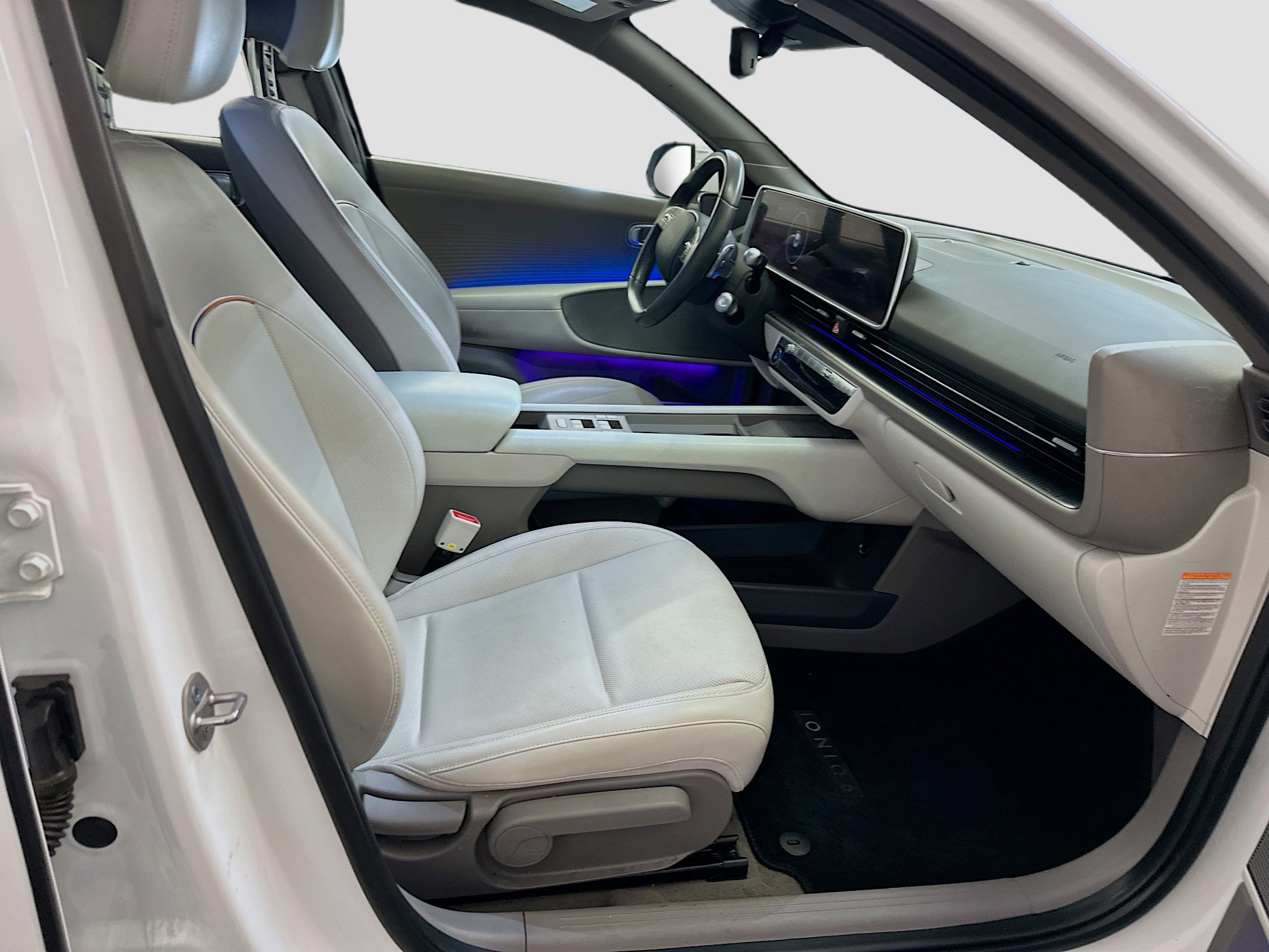 Used 2023 Hyundai Ioniq 6 SEL w/ Cargo Package image 33