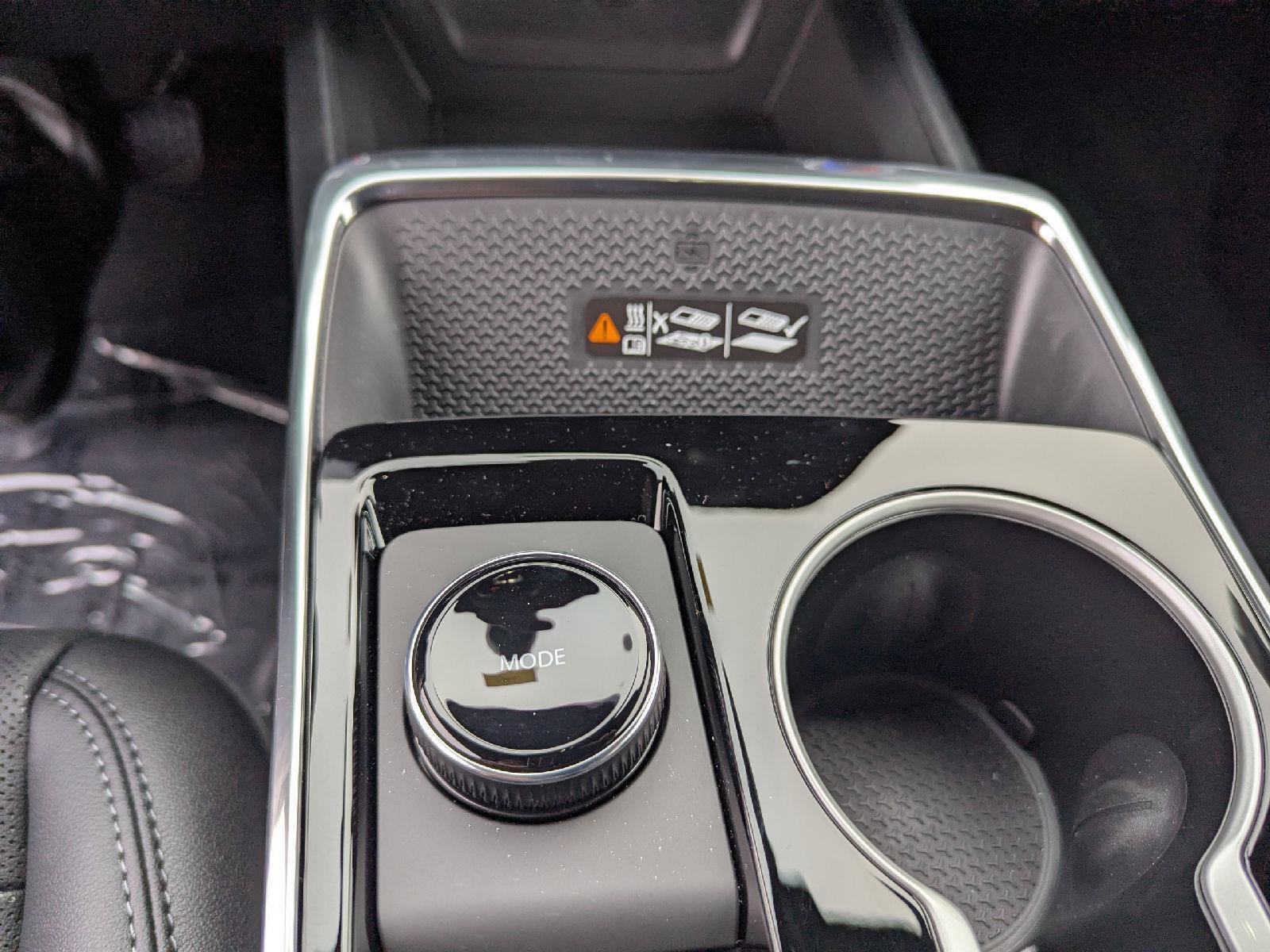 New 2026 Chevrolet Equinox LT w/ Convenience Package II image 34