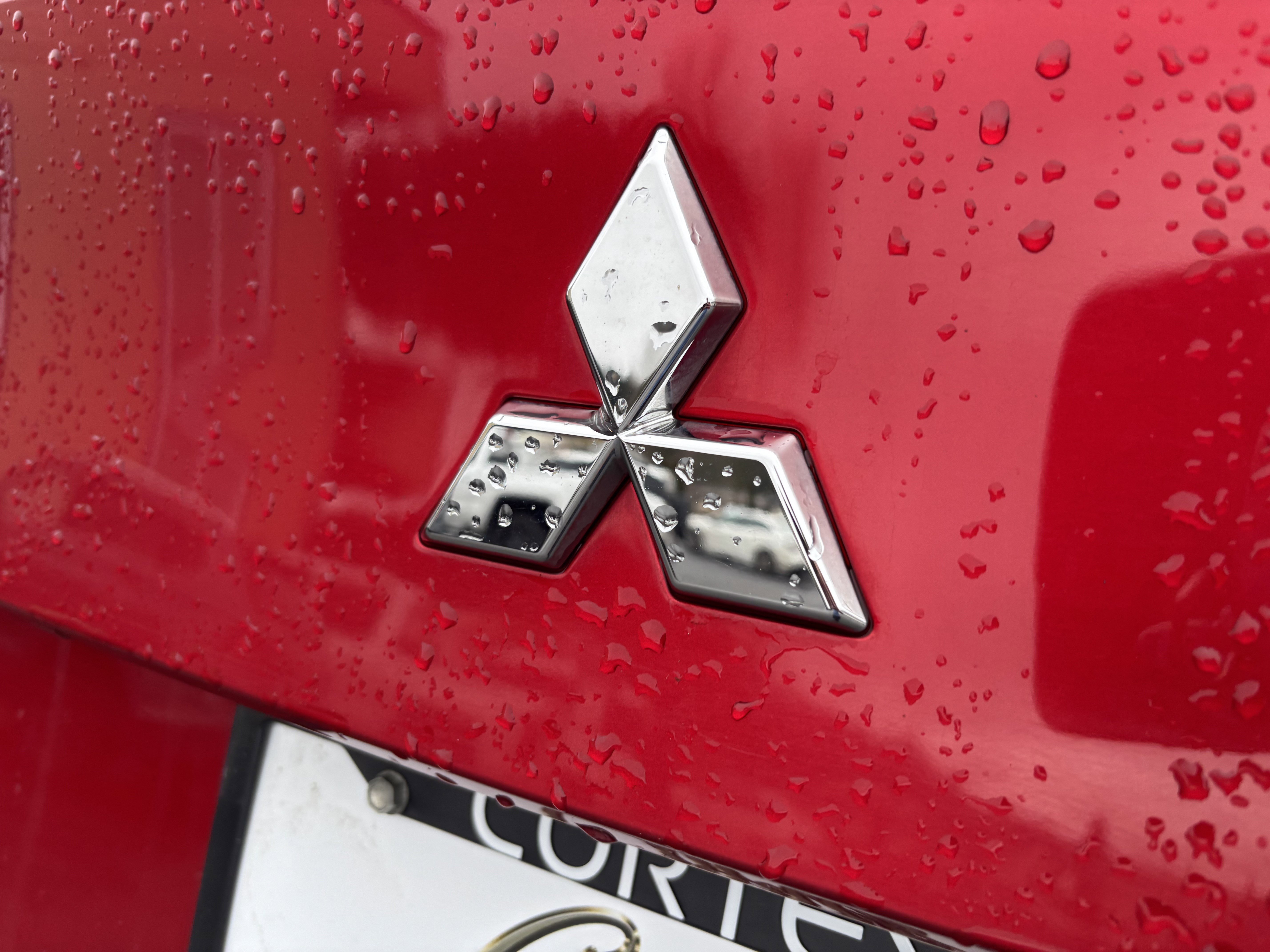 Used 2024 Mitsubishi Outlander SE image 10