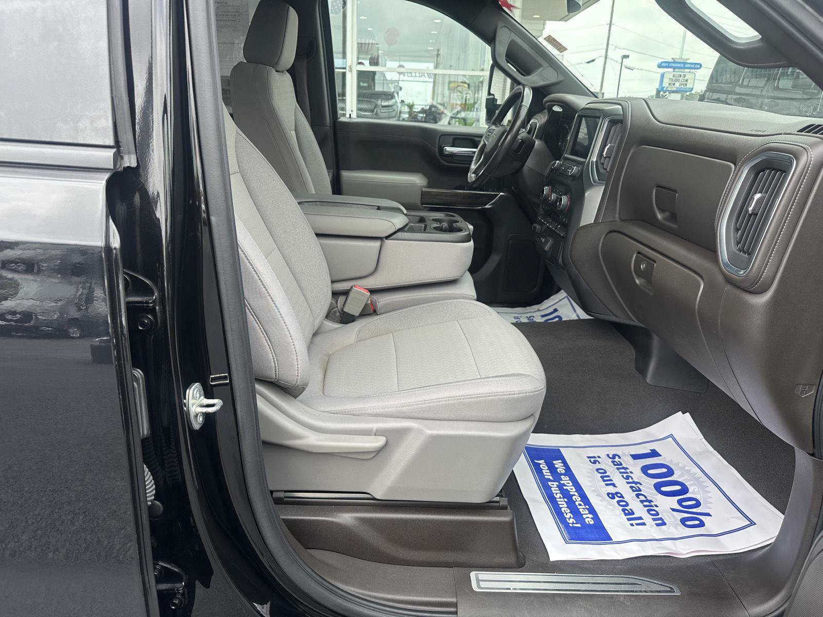 Used 2020 Chevrolet Silverado 1500 RST w/ All-Star Edition RWD image 23