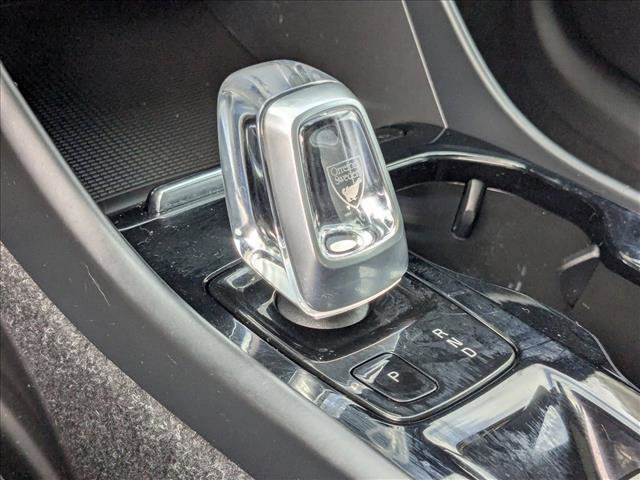 Used 2021 Volvo XC40 T5 Inscription image 12