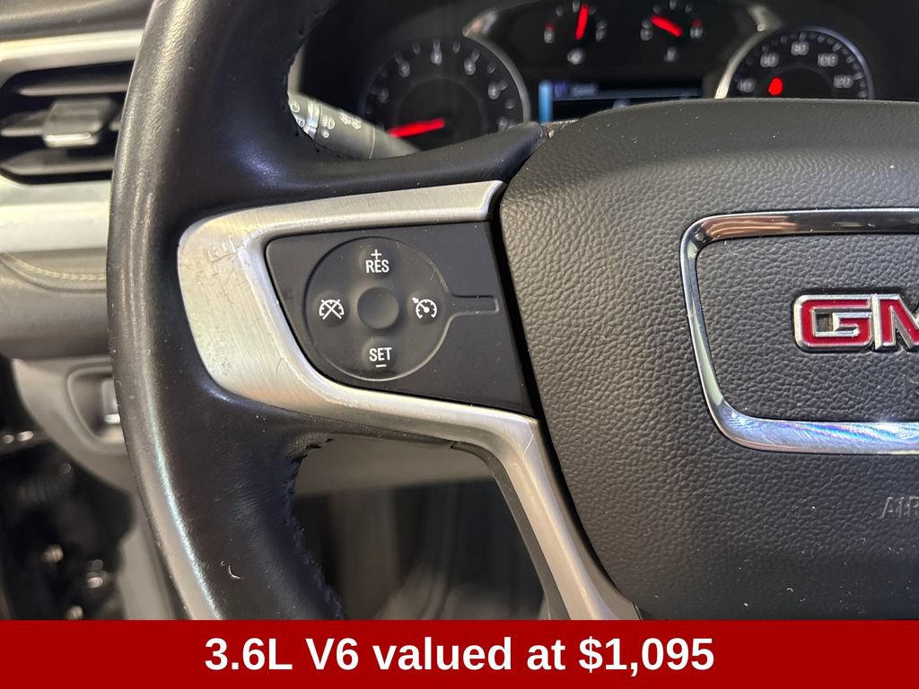 Used 2017 GMC Acadia SLE w/ Driver Alert Package I AWD/4WD image 4